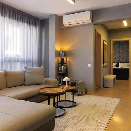 Center With Parking Apartament