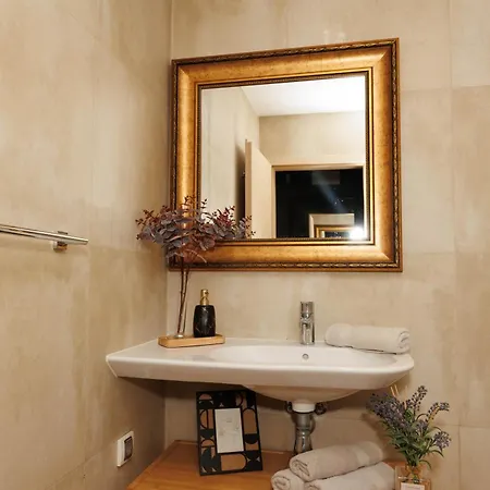 Apartament Center With Parking